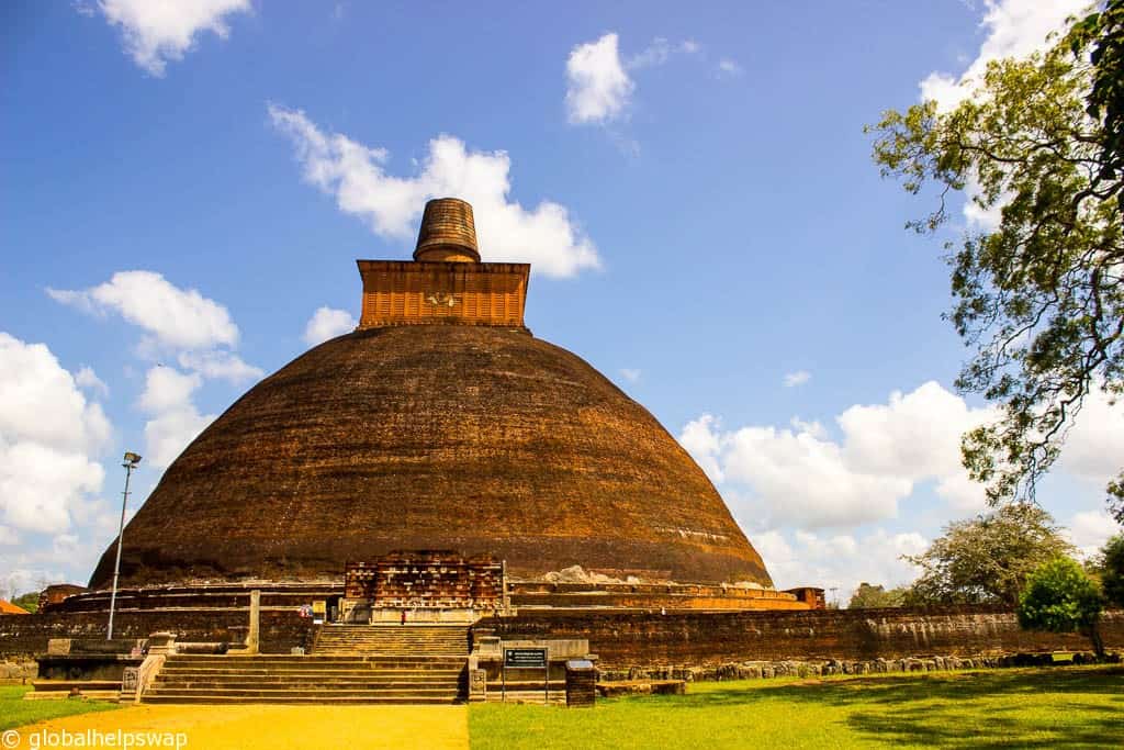 Best Places To Visit In Sri Lanka