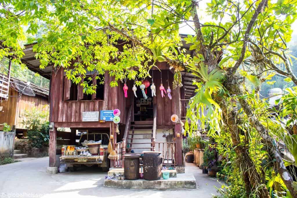 Sleeping in a homestay in Thailand | globalhelpswap