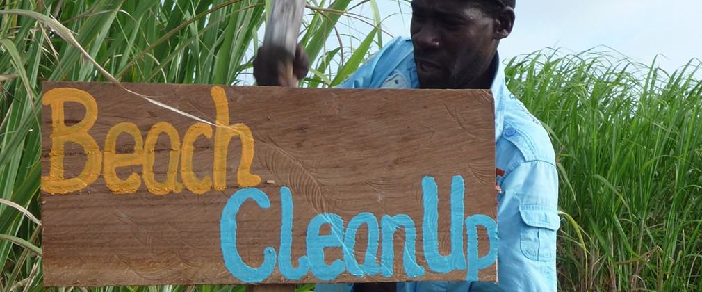 Volunteer on an eco farm in Jamaica 