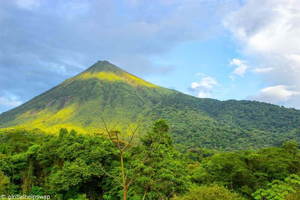 arenal volcano costa rica national park