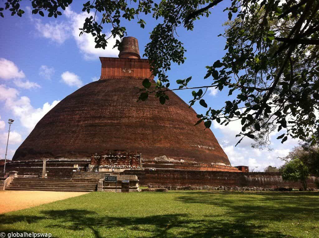 Places To Visit In Anuradhapura 