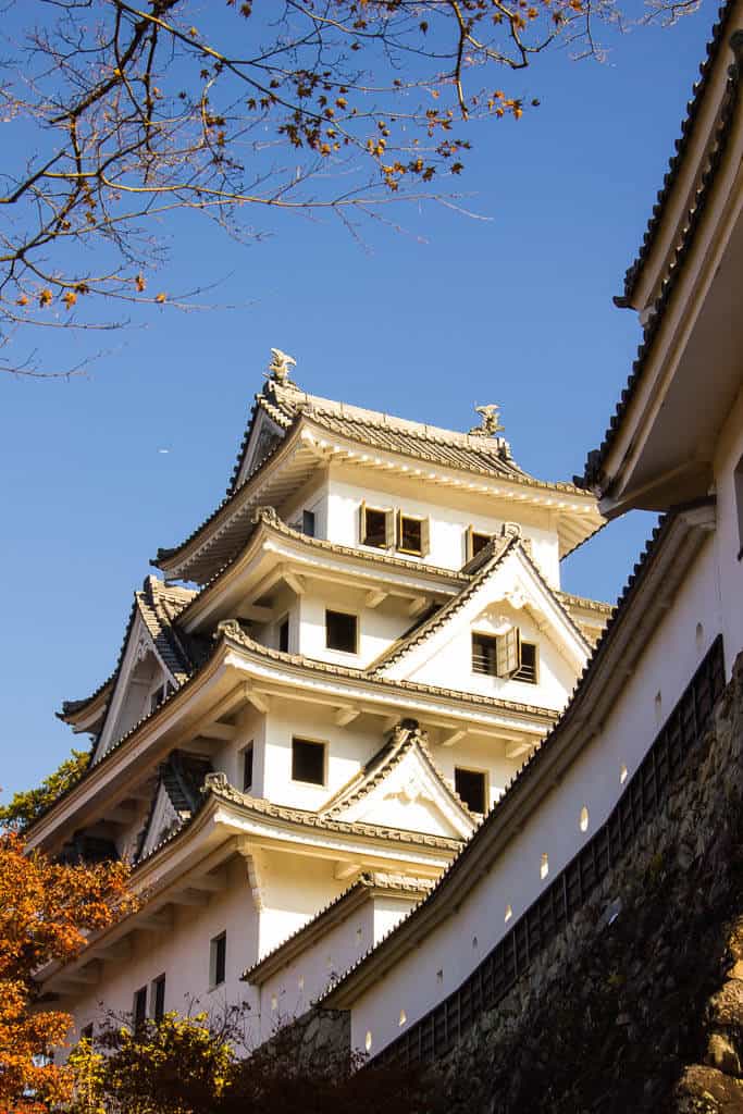 How to get to Gujo Hachiman Castle