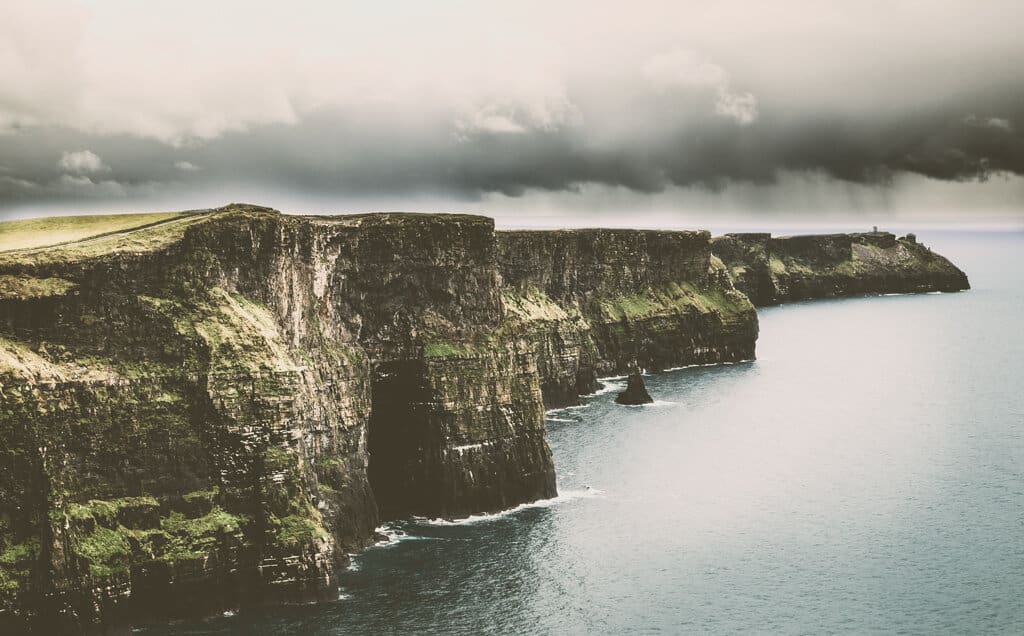 Ireland Travel Guide